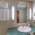 Mercure 4*