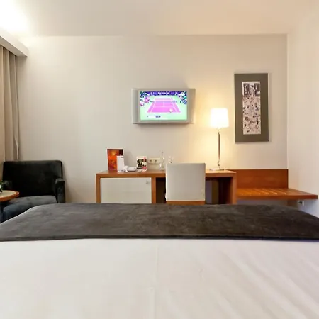 Mercure ליסבון