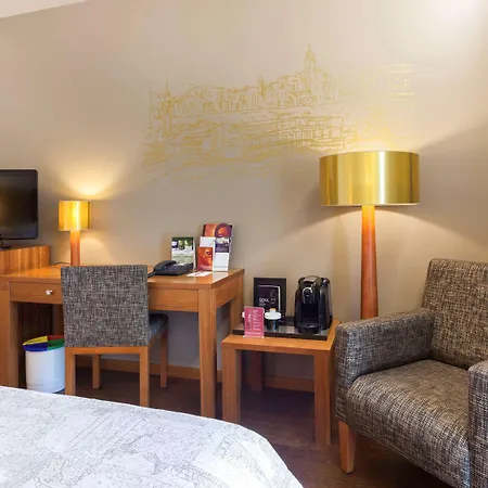 Готель Mercure 4*