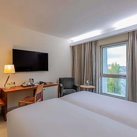 Mercure Лиссабон