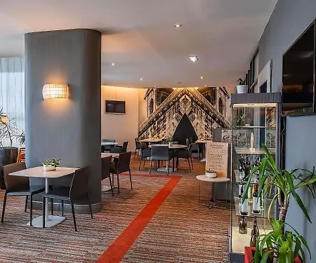 Mercure 4* Лиссабон
