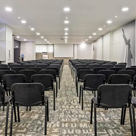 Mercure 4* Lisbon