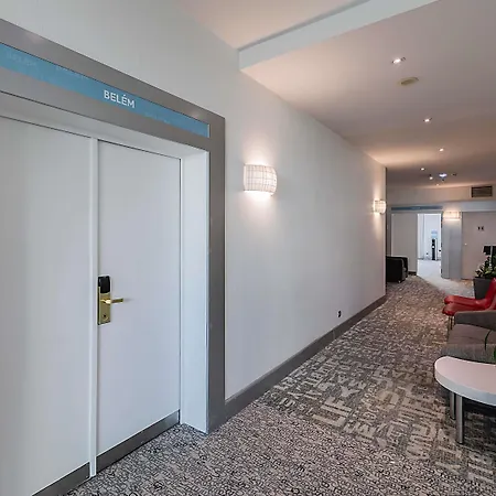 Mercure 4* Лісабон