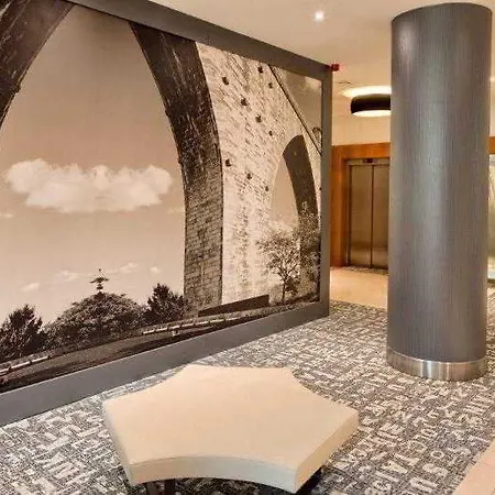 Mercure 4*