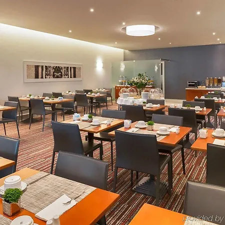 Mercure מלון